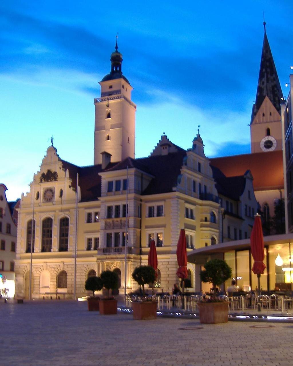 Ara Classic Ingolstadt Bagian luar foto
